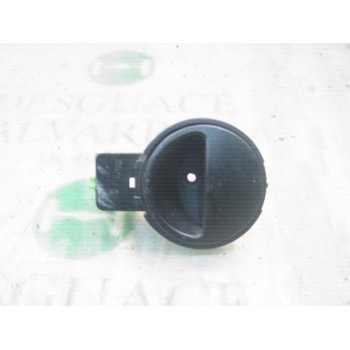 MANETA INTERIOR DELANTERA IZQUIERDA 