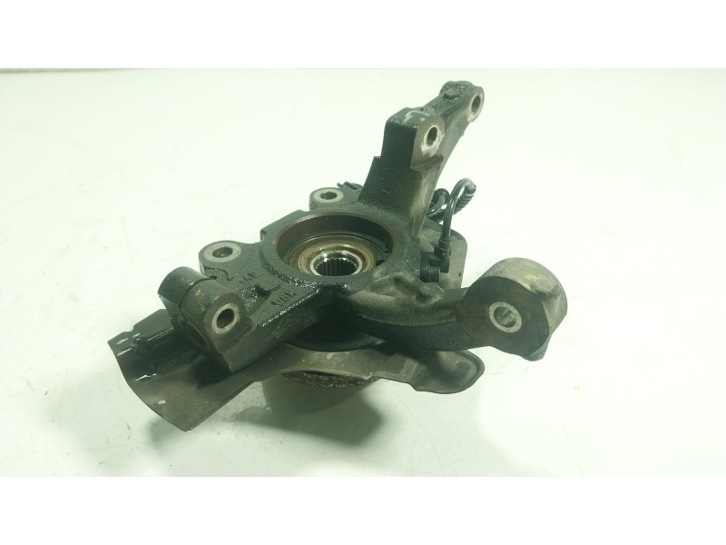 Recambio de mangueta delantera derecha para fiat 500l (351_, 352_) 1.3 d multijet (199lxy1a, 199lxy11) referencia OEM IAM 519104