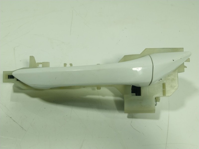 Recambio de maneta exterior delantera izquierda para hyundai ioniq (ae) 1.6 gdi plug-in hybrid referencia OEM IAM 82651G2000  