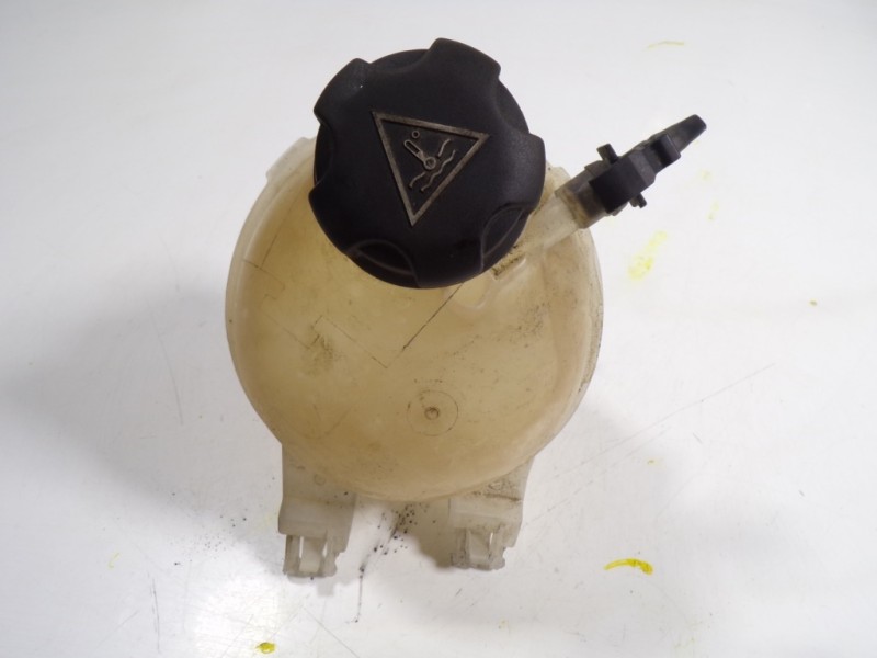 Recambio de deposito expansion para peugeot 2008 (--.2013) active referencia OEM IAM 9800777280  