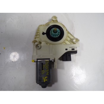 MOTOR ELEVALUNAS DELANTERO DERECHO 4L0959802B 4L0959802B 977272101