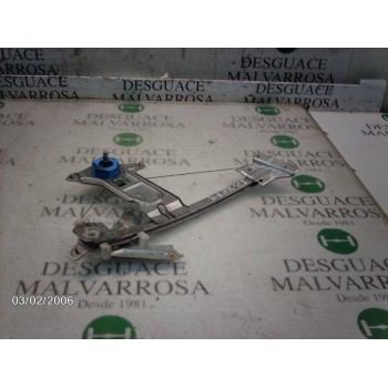 ELEVALUNAS TRASERO DERECHO 