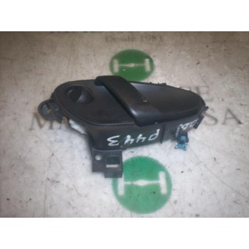 MANETA INTERIOR DELANTERA DERECHA 