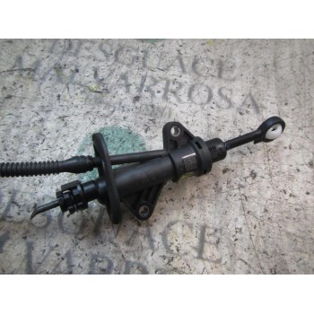 BOMBA EMBRAGUE 1S0721388A 