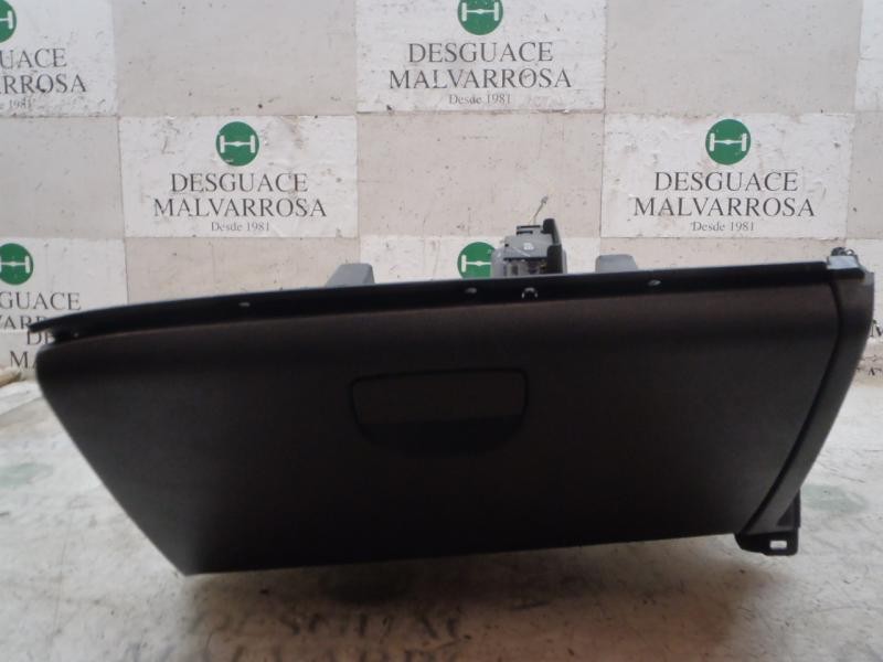 Recambio de guantera para hyundai i20 comfort referencia OEM IAM 845101J0009P  