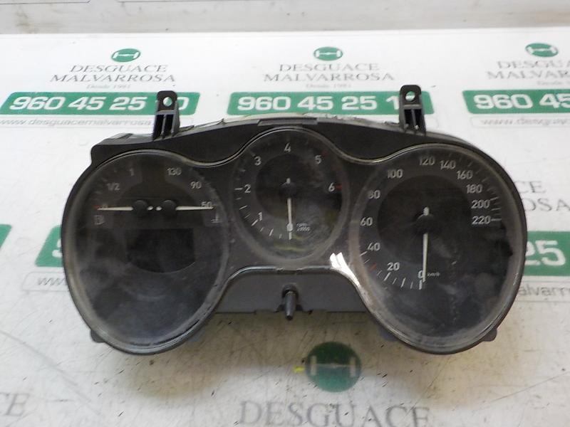 Recambio de cuadro instrumentos para seat leon (1p1) 1.9 tdi referencia OEM IAM   