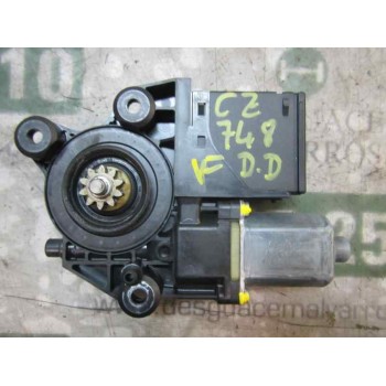 MOTOR ELEVALUNAS DELANTERO DERECHO 807302741R 0130822478 0130822478