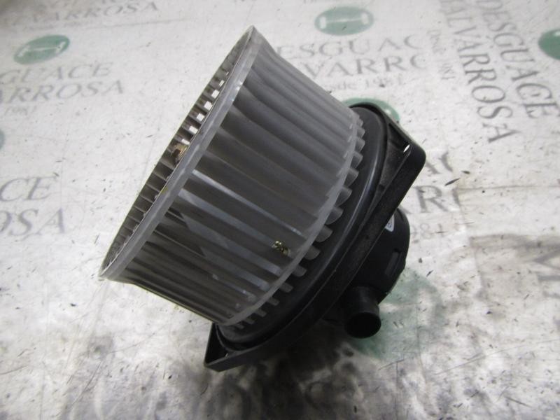 Recambio de motor calefaccion para ssangyong rodius xdi referencia OEM IAM   