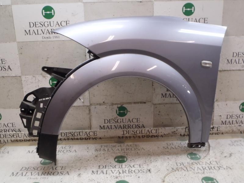 Recambio de aleta delantera izquierda para audi a2 (8z) 1.2 tdi referencia OEM IAM 8Z0821105BGRU  