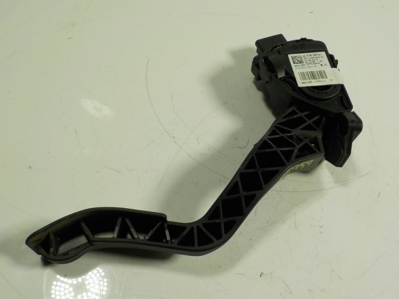 Recambio de potenciometro pedal para citroën c4 cactus 1.6 blue-hdi fap referencia OEM IAM 1601CW 9671433780 6PV00994941