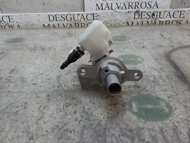 Recambio de bomba freno para ford fiesta (ccn) titanium referencia OEM IAM 1751664  
