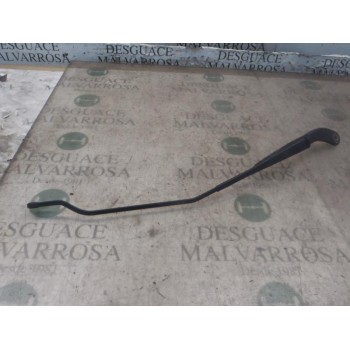 BRAZO LIMPIA DELANTERO DERECHO 