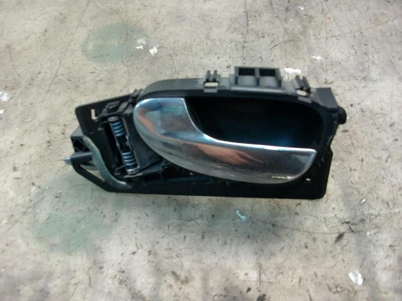 Recambio de maneta interior delantera izquierda para peugeot 307 (s1) xr clim referencia OEM IAM   