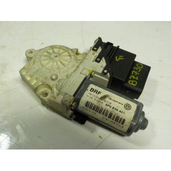 MOTOR ELEVALUNAS TRASERO IZQUIERDO 5P0839401 