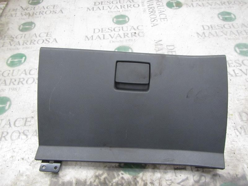 Recambio de guantera para ssangyong rodius xdi referencia OEM IAM   