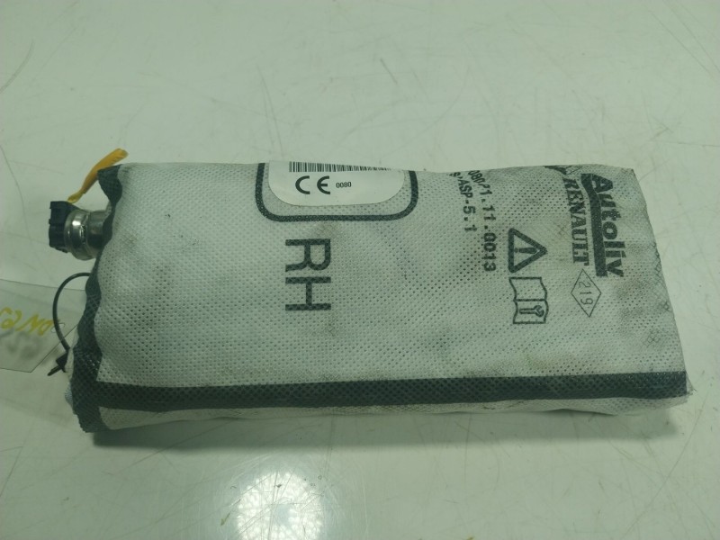 Recambio de airbag lateral delantero derecho para renault kadjar (ha_, hl_) 1.3 tce 140 referencia OEM IAM 985H04352R 630315100E