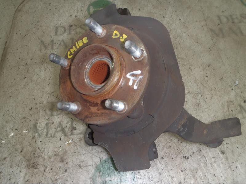 Recambio de mangueta delantera izquierda para nissan murano (z50) básico referencia OEM IAM 40015CN000  