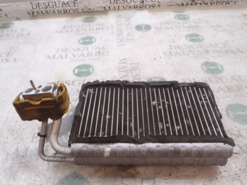 Recambio de evaporador aire acondicionado para bmw serie 5 berlina (e60) 530d referencia OEM IAM 64119238655  