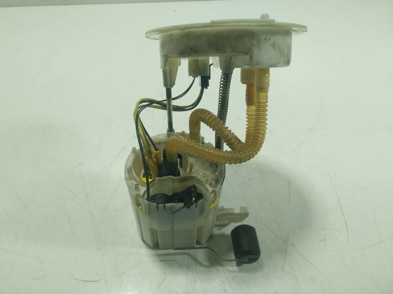 Recambio de aforador para bmw 3 touring (f31) 320 d referencia OEM IAM 16117344067 734406706 