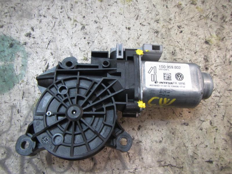 Recambio de motor elevalunas delantero izquierdo para skoda 3.21 ambition referencia OEM IAM 1S0959802 1S0959802 402490D