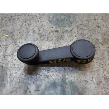 MANETA ELEVALUNAS TRASERA IZQUIERDA 1197838 