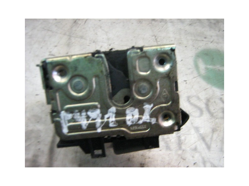 Recambio de cerradura puerta delantera izquierda para renault megane i berlina hatchback (ba0) 1.9 dti alize referencia OEM IAM 