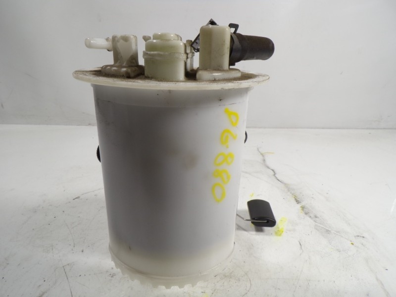 Recambio de aforador para hyundai i20 1.2 16v cat referencia OEM IAM 31110C8000 31110C800 1000D03470