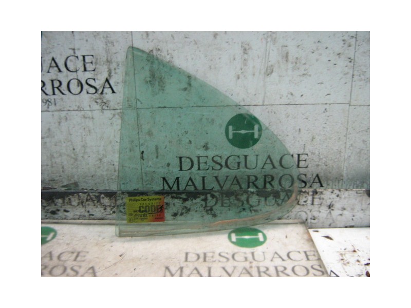 Recambio de cristal puerta trasero izquierdo para renault megane i berlina hatchback (ba0) 1.9 dti alize referencia OEM IAM   