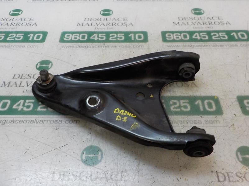 Recambio de brazo suspension inferior delantero izquierdo para dacia dokker express ambiance referencia OEM IAM 545010294R  