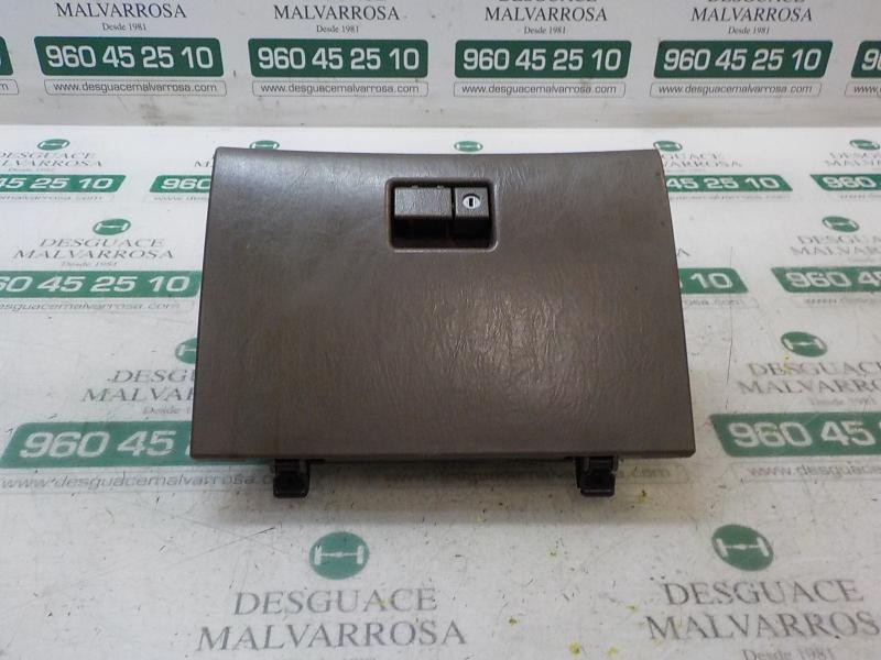 Recambio de guantera para toyota land cruiser (j9) d4-d vx (3-ptas.) referencia OEM IAM 5550160130E0  
