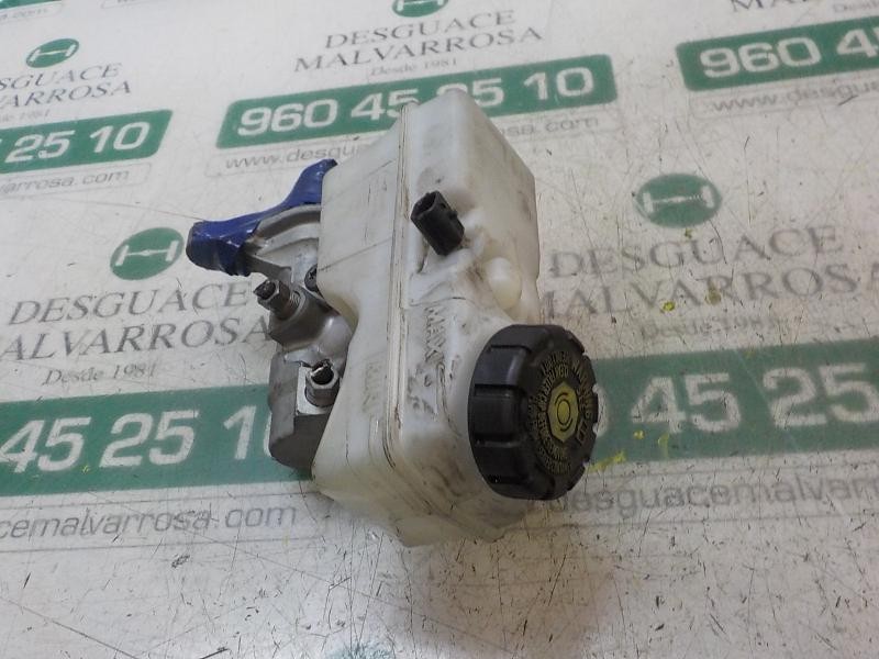 Recambio de bomba freno para dacia dokker express ambiance referencia OEM IAM 460112629R  