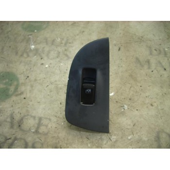 MANDO ELEVALUNAS TRASERO DERECHO 935802D100OH 935762D000 