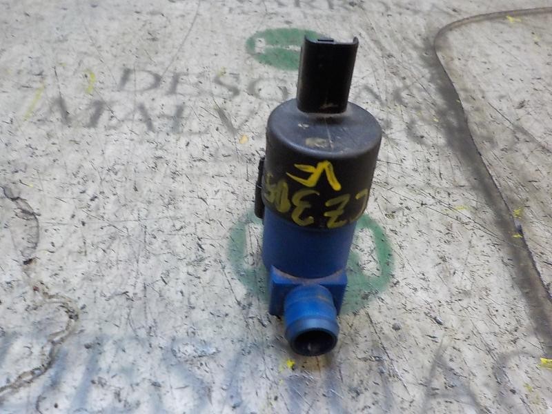 Recambio de bomba limpia para renault clio iv 1.5 dci diesel fap energy referencia OEM IAM 8200316568  