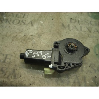 MOTOR ELEVALUNAS DELANTERO IZQUIERDO 824502D000 