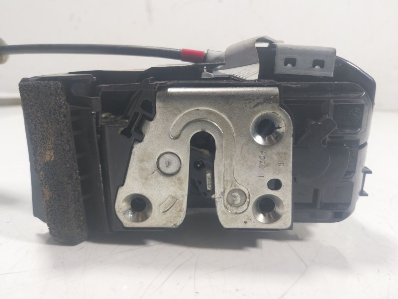 Recambio de cerradura puerta trasera derecha para renault kadjar (ha_, hl_) 1.3 tce 140 referencia OEM IAM 825004EA2A  