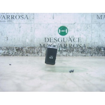 MANDO ELEVALUNAS DELANTERO DERECHO 