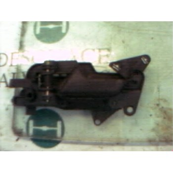 MANETA INTERIOR TRASERA IZQUIERDA 