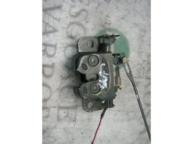 Recambio de cerradura maletero / porton para hyundai coupe (j2) 1.6 fx coupe referencia OEM IAM 8124027000  