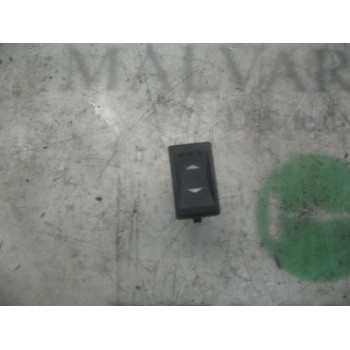 MANDO ELEVALUNAS DELANTERO DERECHO 