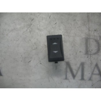 MANDO ELEVALUNAS TRASERO IZQUIERDO 