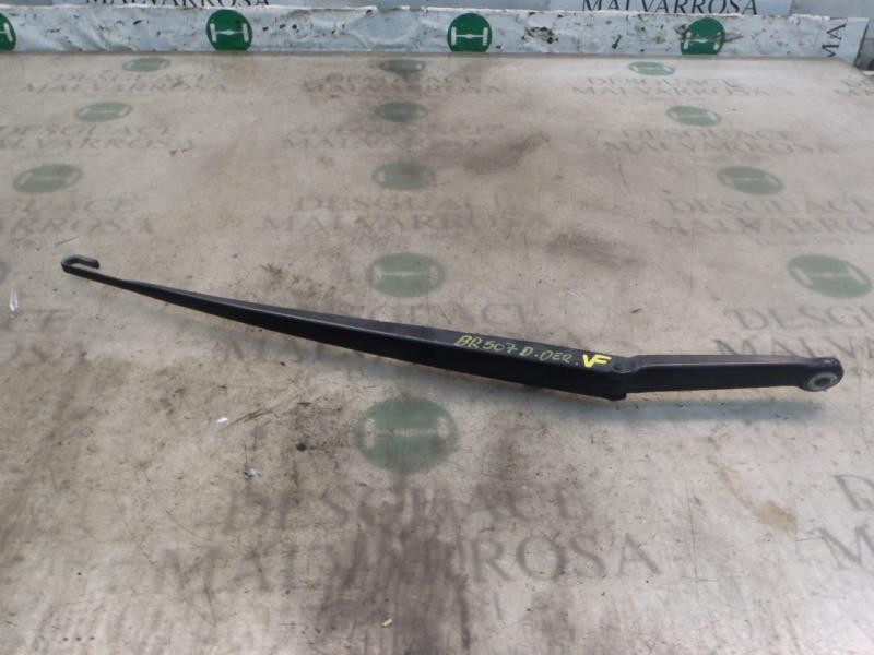 Recambio de brazo limpia delantero derecho para bmw serie 3 berlina (e46) 320d referencia OEM IAM 61617007128  