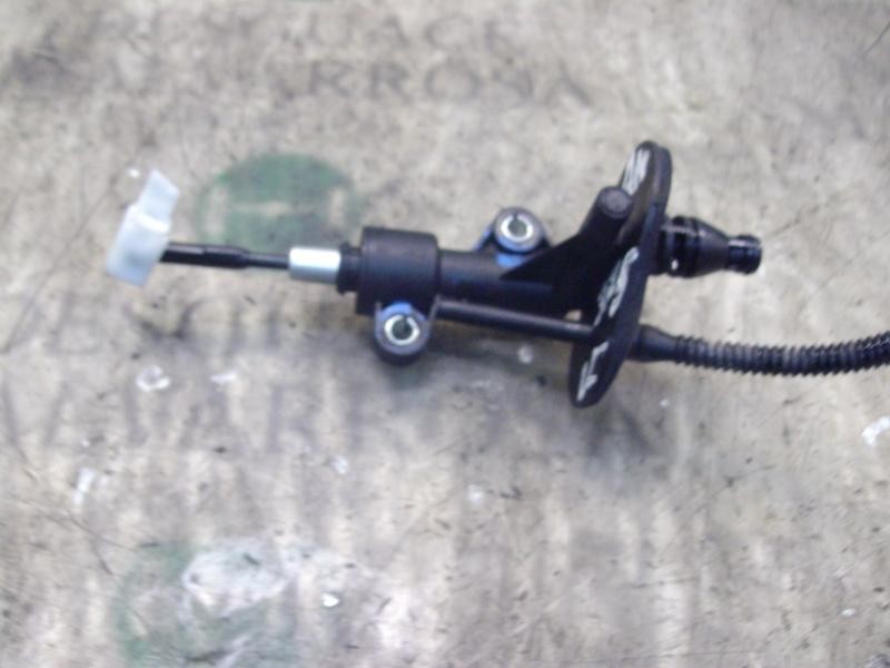 Recambio de bomba embrague para fiat grande punto (199) 1.4 cat referencia OEM IAM   