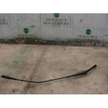 BRAZO LIMPIA DELANTERO DERECHO 