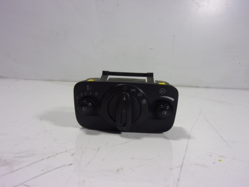 Recambio de mando luces para ford c-max 1.6 tdci cat referencia OEM IAM 1787264 AV6T13A024CA 