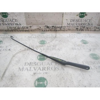 BRAZO LIMPIA DELANTERO DERECHO 
