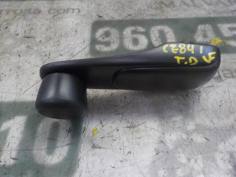 Recambio de maneta elevalunas trasera derecha para peugeot 2008 (--.2013) style referencia OEM IAM 9240F4  