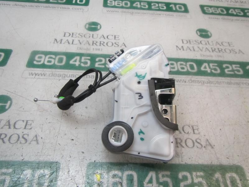 Recambio de cerradura puerta delantera izquierda para toyota corolla hybrid referencia OEM IAM 6904002491  