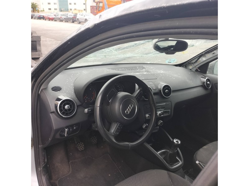 audi a1 sportback (8xf) del año 1950