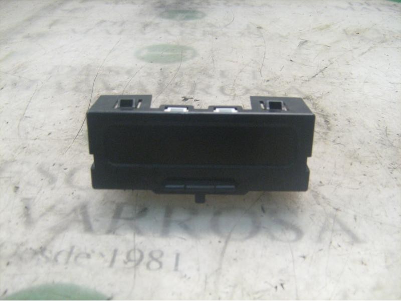 Recambio de mando multifuncion para renault megane ii berlina 3p confort authentique referencia OEM IAM   