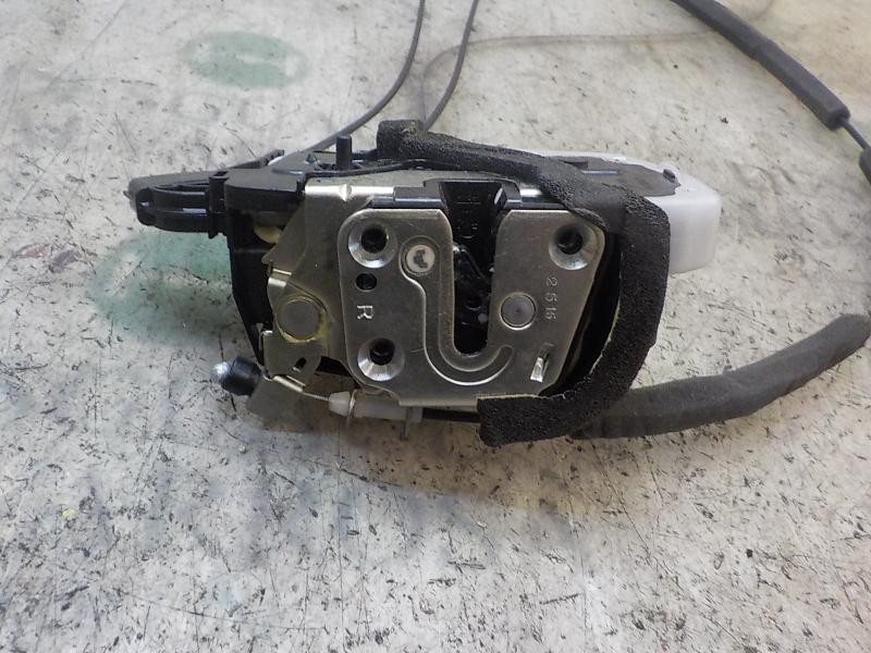 Recambio de cerradura puerta trasera derecha para nissan micra (k13) 1.2 cat referencia OEM IAM   